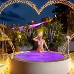 Hi - Wellness & Adults Only Hotel Trento