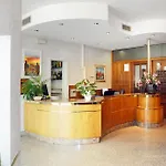 Hi - Wellness & Adults Only