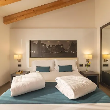 Hi - Wellness & Adults Only 4*