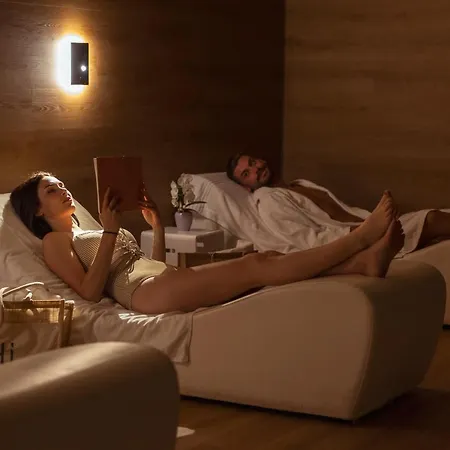 Hi - Wellness & Adults Only 4*