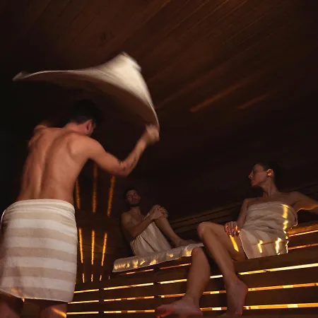 Hi - Wellness & Adults Only 特伦托