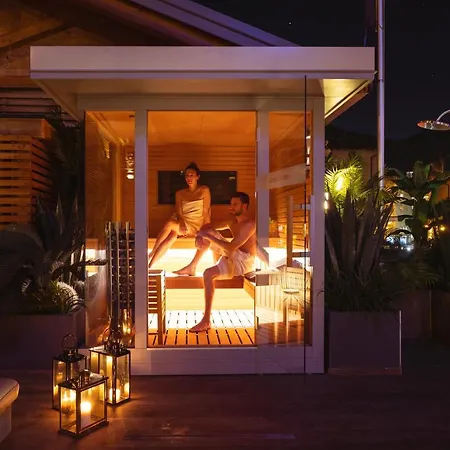 Hi - Wellness & Adults Only 4*