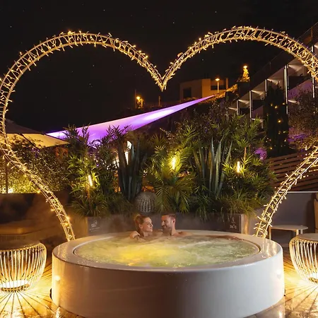 Hi - Wellness & Adults Only Hotel 4*