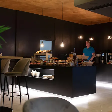 Hi - Wellness & Adults Only Hotel Trento