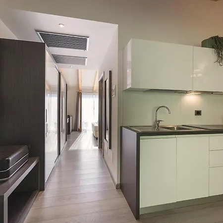 Hi - Wellness & Adults Only Τρέντο