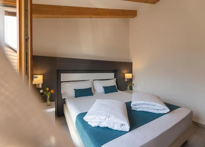 Hi - Wellness & Adults Only 4*