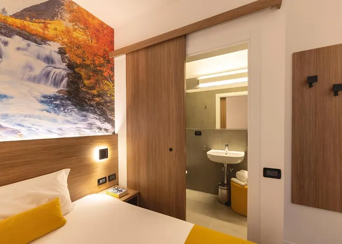 Hi - Wellness & Adults Only