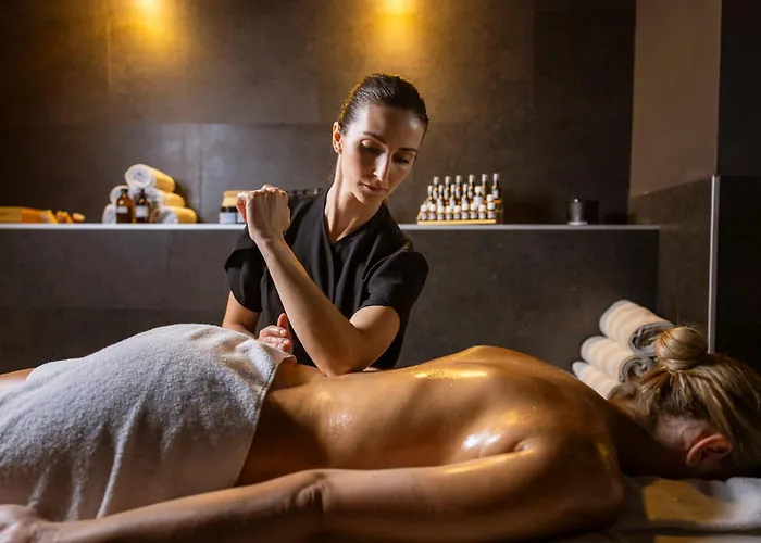 Hi - Wellness & Adults Only