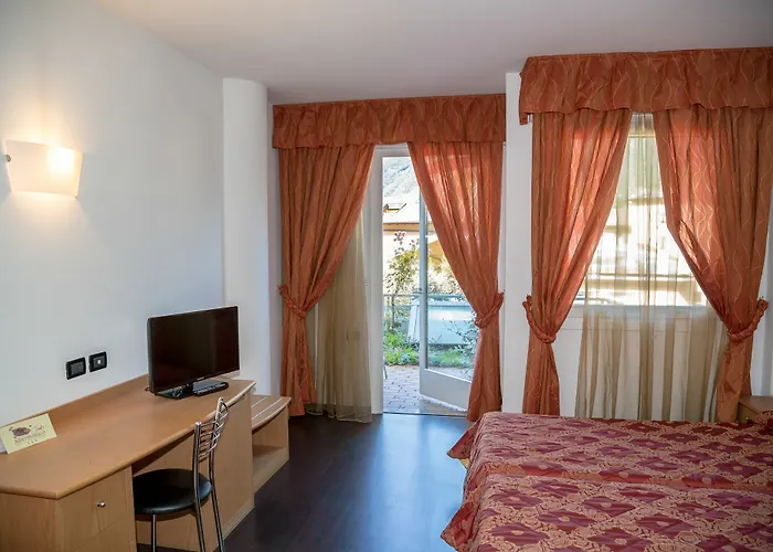 فندق Hi - Wellness & Adults Only 4*